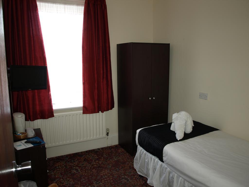 Burlington Hotel Sandown Exterior foto